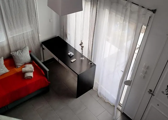 Irida's House クシロカストロ